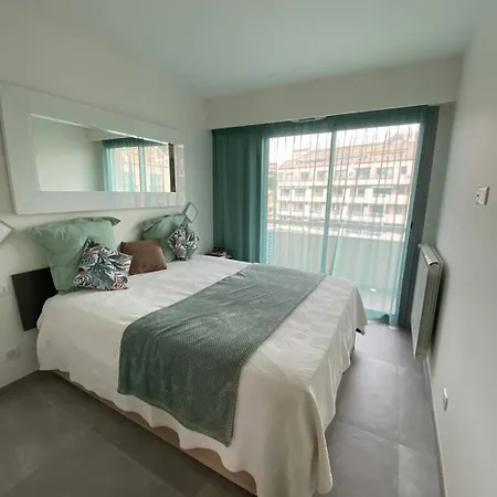 Apartamento Centre-ville - Face 3 Pieces Avec Terrasse *